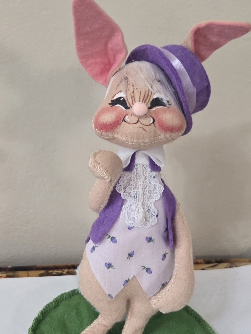 Annalee 1990 Easter bunny great condition